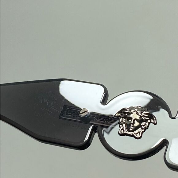 Versace Men's Medusa-Logo Oval Sunglasses - Picture 13 of 14